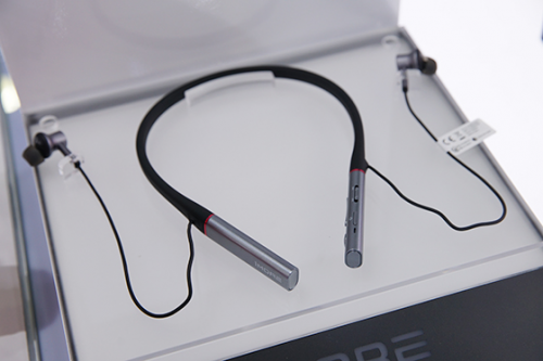 CES Asia 2019，1MORE展現(xiàn)高音質(zhì)與顏值兼?zhèn)涞臅r尚真無線藍牙耳機