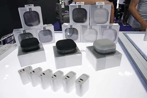 CES Asia 2019，1MORE展現(xiàn)高音質(zhì)與顏值兼?zhèn)涞臅r尚真無線藍牙耳機