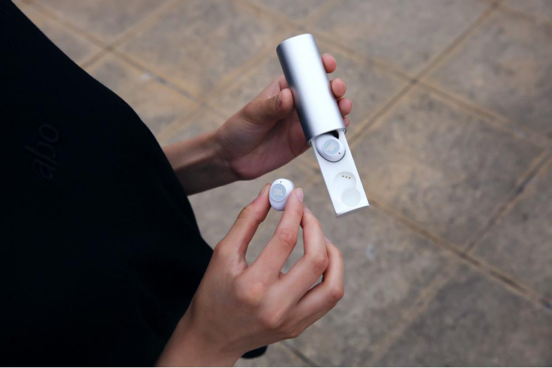 無(wú)“線”樂趣,盡在此刻 JBL C230TWS真無(wú)線耳機(jī)全新上市