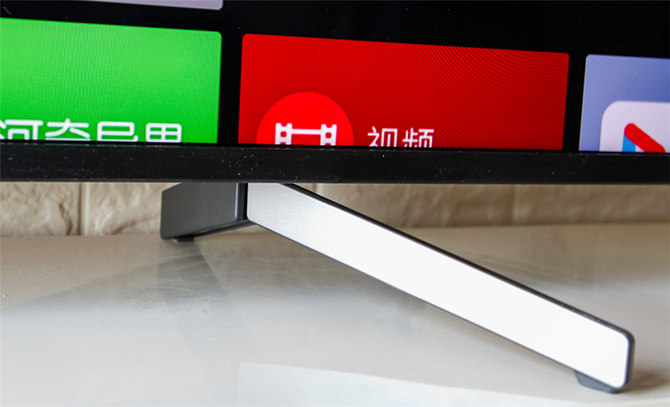 6000元預(yù)算買電視？只要索尼有貨，下單就對(duì)了——索尼電視65X8000G評(píng)測