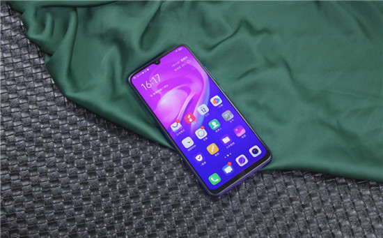 vivo Y7s續(xù)航測試：4500mAh+18W雙引擎閃充，千元機(jī)新勢力