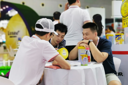 考拉米奇榮獲“2019年度好奶粉”稱號，純羊乳乳粉不容錯過