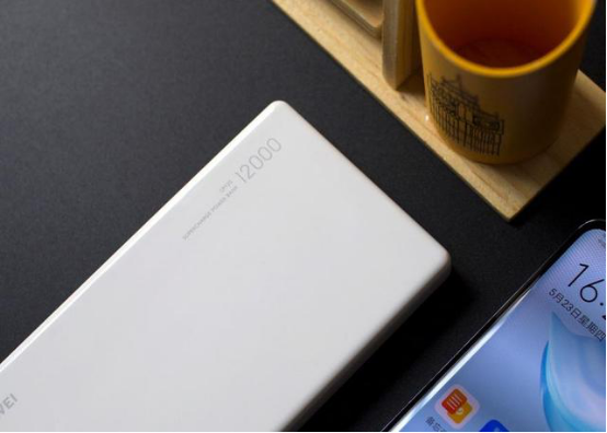 車載充電器如何選擇？從18W到40W，小編誠(chéng)意推薦TA