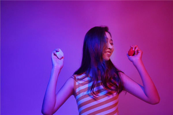 智能藍牙音箱！天貓精靈可以陪你去看世界