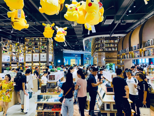 蘇寧極物首家旗艦店開(kāi)業(yè)，打造一站式生活空間新樣板