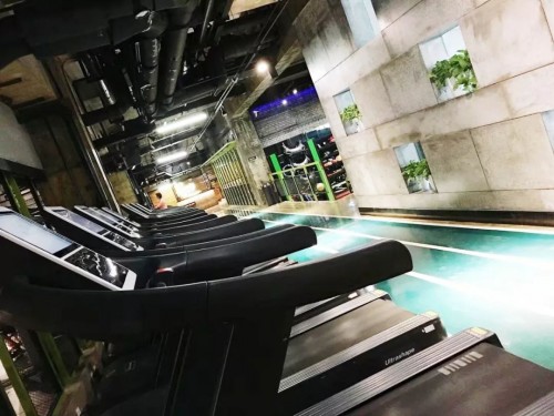 加盟光豬圈健身，復制老牌黃金時代的智能化成功之路