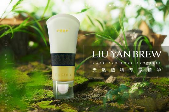 劉燕釀制燕窩酒釀蛋+豐韻霜，外抹內(nèi)服詮釋真正的豐盈美