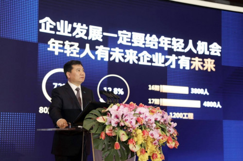 企業(yè)需要什么樣的人才？張近東兩個(gè)字回應(yīng)