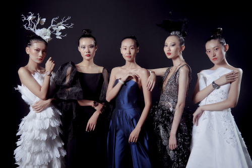 變身“女神”，時尚Model為你推薦GarminMove系列