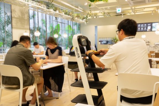 布局全國，走向世界，送餐機器人給餐飲行業(yè)帶來多大改變？