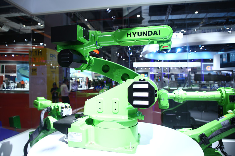 “AI+ROBOT”亮點紛呈，哈工智能再次亮相中國工博會