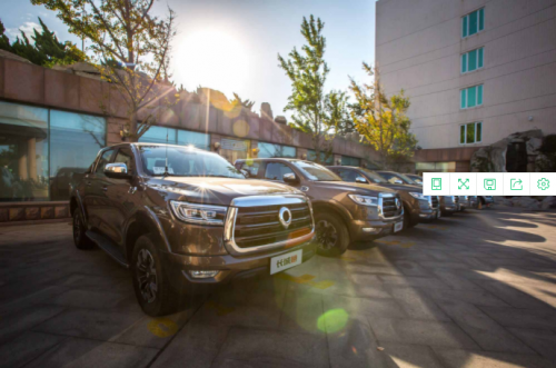 試長城炮乘用版：2.0T+8AT配多連桿后懸，家用一抵四，空間軸距領(lǐng)先