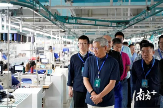 南方日報(bào)丨酷特智能：把智能終端裝在縫紉機(jī)上