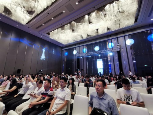 睿帆科技對話2019小蠻腰科技大會(huì)：未來大數(shù)據(jù)行業(yè)的互補(bǔ)生態(tài)