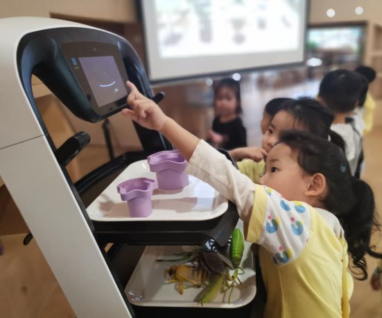 普渡科技獲“2019餐飲產(chǎn)業(yè)服務(wù)商20強(qiáng)”稱號，助力餐飲品牌高效擴(kuò)張