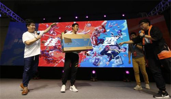 翼彩紛呈，競出不凡！易美遜翼競顯示器帶你重溫核聚變Tour杭州站！