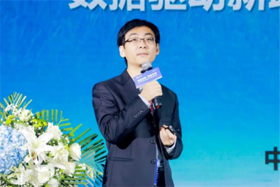 “數(shù)驅(qū)創(chuàng)新 數(shù)聯(lián)未來”中軟國際解放號(hào)主辦程序員節(jié)大數(shù)據(jù)發(fā)展論壇