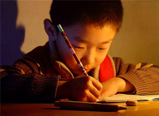 雙11必買(mǎi)：職場(chǎng)辣媽能一直給孩子陪伴感的秘密 天貓精靈CCL