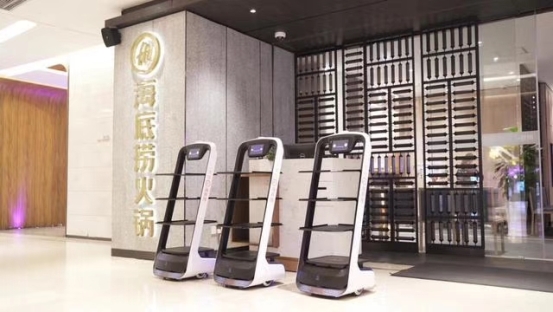 中國市場這么大，送餐機器人助力4萬億餐飲業(yè)轉(zhuǎn)型