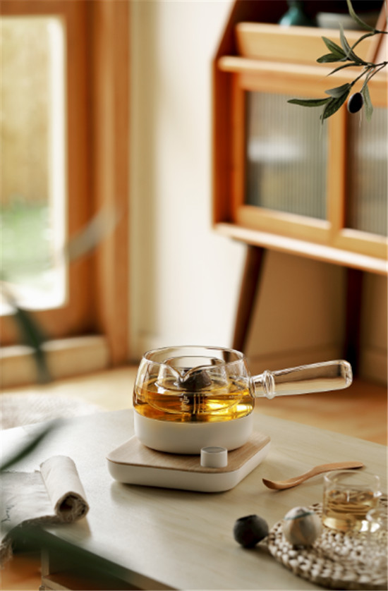 想做養(yǎng)顏“花仙子”，就用鳴盞養(yǎng)生煮茶器花式養(yǎng)生