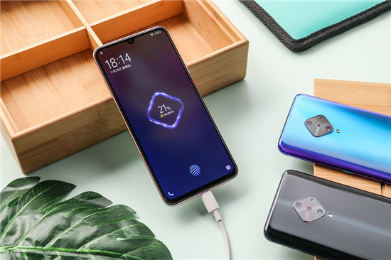 全新菱形四攝又添一員！vivo Y9s再為業(yè)界注入清流