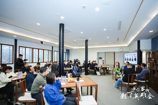 國內(nèi)數(shù)據(jù)中臺第一梯隊(duì)聚首湖畔，破數(shù)據(jù)中臺玄機(jī)