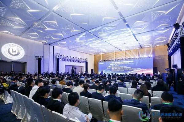 遠光軟件陳利浩榮膺“中國軟件和信息服務(wù)業(yè)十大領(lǐng)軍人物”