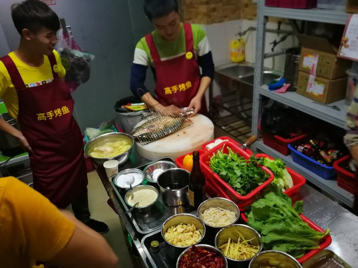 高手烤魚、全國(guó)連鎖、免費(fèi)加盟