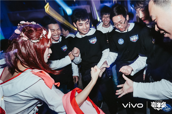 vivo游戲嘉年華廣州站收官：花樣寵粉，游戲服務(wù)深入玩家