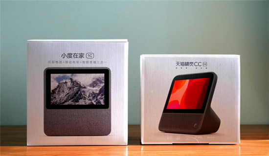 天貓精靈PK小度在家：誰(shuí)是家庭生活的貼心助手？