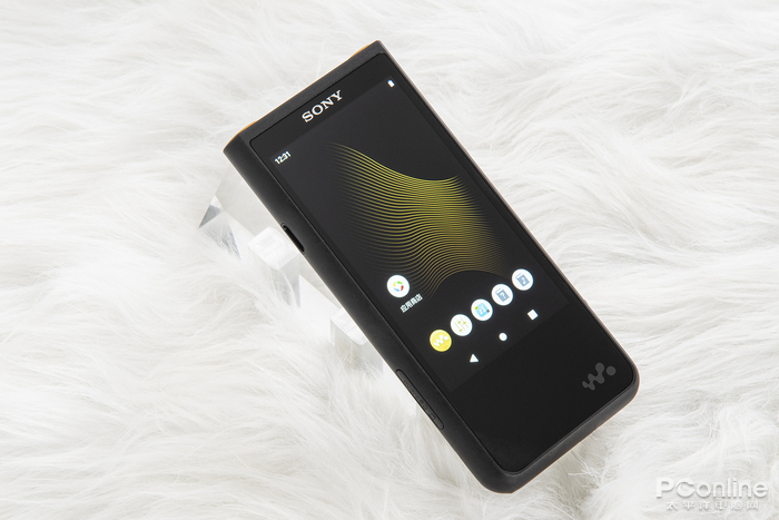索尼ZX505對(duì)比飛傲M11Pro：索尼要憑借什么殺出層層重圍？