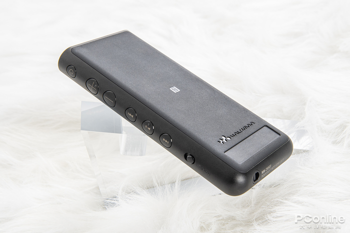 索尼ZX505對(duì)比飛傲M11Pro：索尼要憑借什么殺出層層重圍？