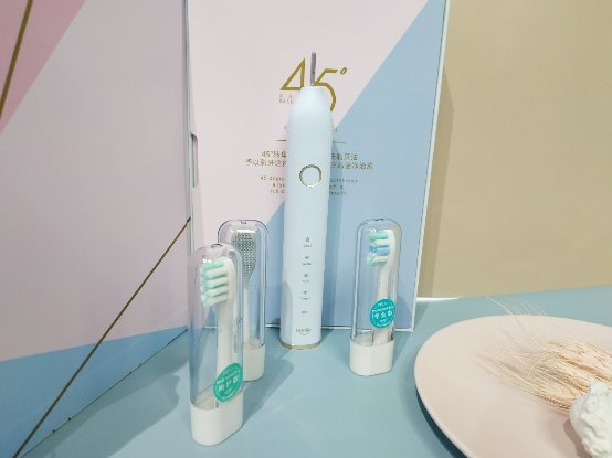 電動(dòng)牙刷怎么用？這才是電動(dòng)牙刷的正確打開(kāi)方式