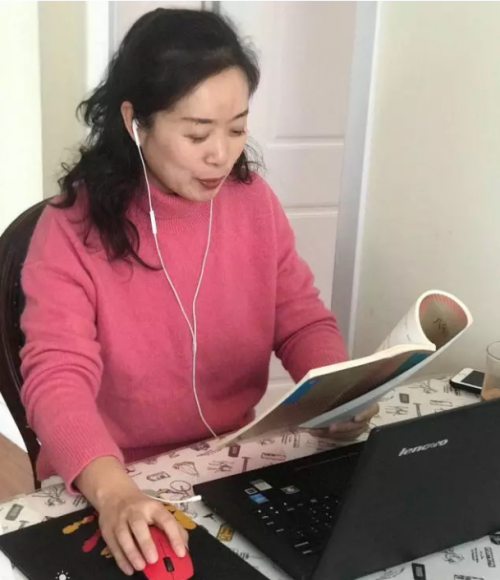 被網(wǎng)課逼瘋？杭州老師表示：根本不存在的！