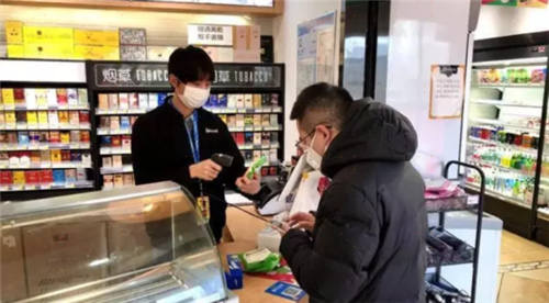 即時(shí)消費(fèi)、無(wú)接觸配送、商品溯源......被按暫停的“零售行業(yè)“，正被疫情再次重啟