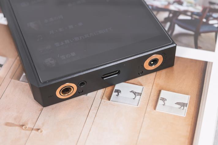 同為高解析音樂播放器，索尼NW-A105HN和飛傲M11的差別有多大？