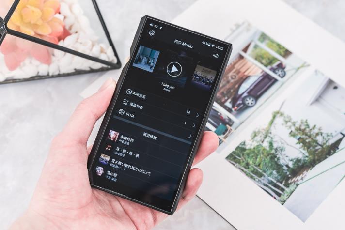 同為高解析音樂播放器，索尼NW-A105HN和飛傲M11的差別有多大？