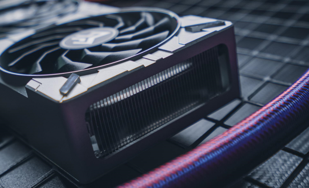 釋放能量！影馳 RTX 4060 金屬大師 搭檔DLSS 3 實現光追1080P !