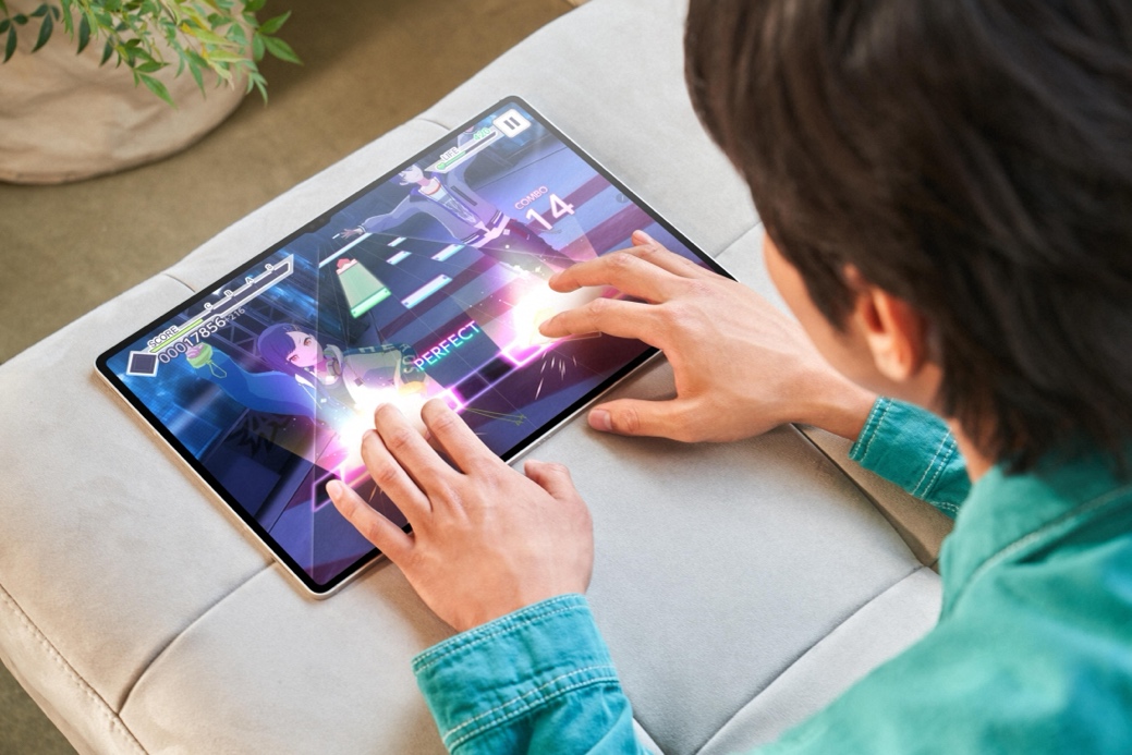 經(jīng)典設(shè)計(jì) 大屏享受 三星Galaxy Tab S9系列沉浸視聽新體驗(yàn)