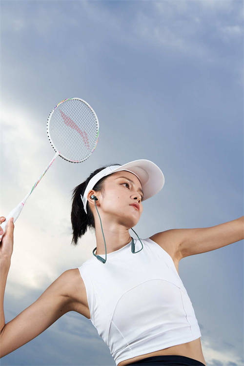 OPPO Enco M33旗艦降噪耳機(jī)驚喜開售，運(yùn)動(dòng)愛好者的最佳搭子