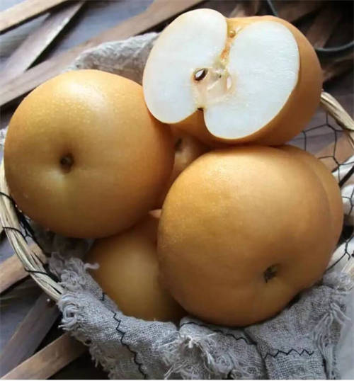 萊陽(yáng)秋月梨、舟山梭子蟹等品質(zhì)時(shí)令美食 盡在京東七鮮周三會(huì)員日