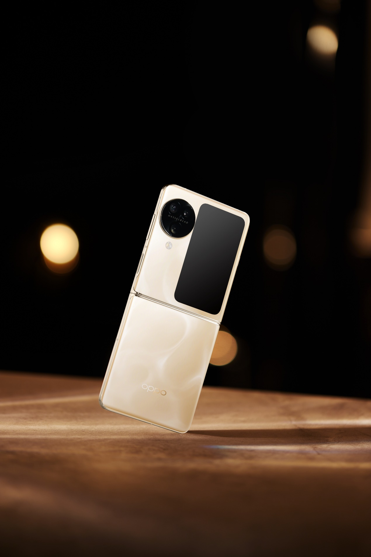 OPPO Find N3 Flip火爆開售，功能配置全面增強(qiáng)，妥妥小折疊標(biāo)桿級(jí)體驗(yàn)