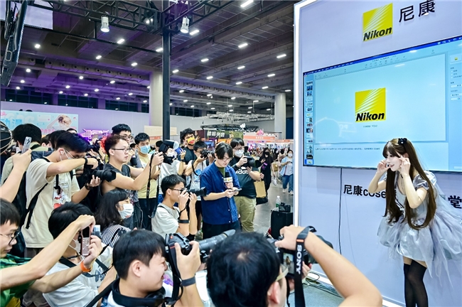 Lexar雷克沙攜手尼康參加COMICUP2024SP，引領(lǐng)高端存儲(chǔ)新潮流