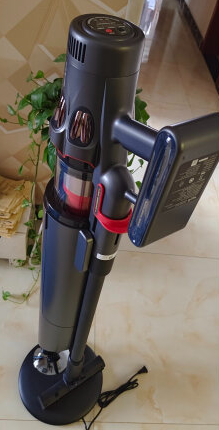 家用吸塵器哪個牌子好？吸塵器十大排名再度易主