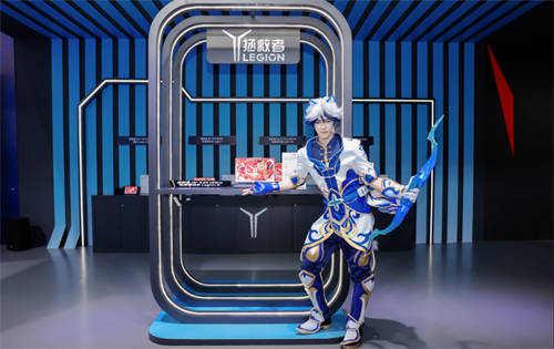 TCL華星攜手聯(lián)想2024 ChinaJoy刷屏全場(chǎng)，爆款新品再掀電競(jìng)狂潮