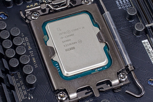 Intel：13/14代酷睿補(bǔ)丁幾乎無(wú)損性能！未來(lái)所有產(chǎn)品都安全