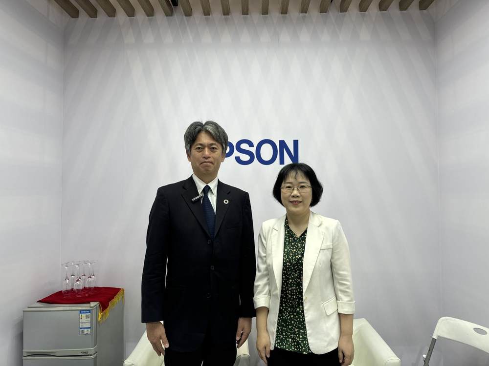 五專新質(zhì)、靈活配置，Epson CW-C8030高速行式彩色標簽及吊牌打印機耀世登場！