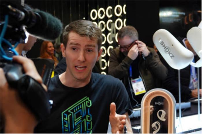 CES2025：韶音再展創(chuàng)新風(fēng)采，加速開(kāi)放式耳機(jī)行業(yè)發(fā)展