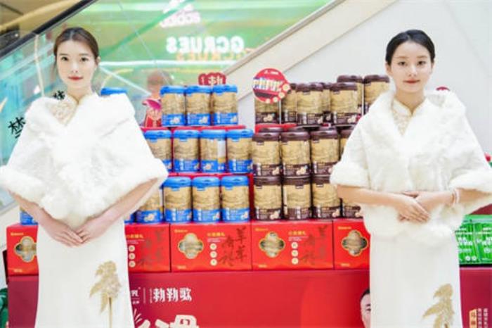 合肥人已經(jīng)開始準備年貨，盛健羊乳草原嘉年華成年貨采購新去處