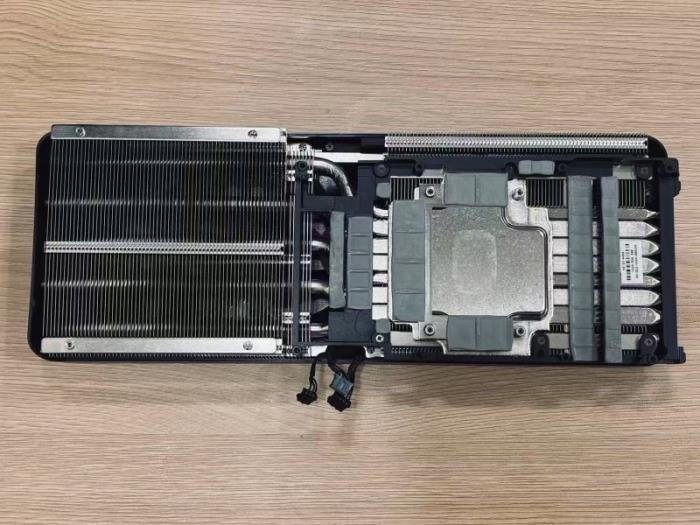 耕風(fēng)御影，刮起更強(qiáng)的風(fēng)暴！耕升 GeForce RTX 5080 追風(fēng)性能解禁！